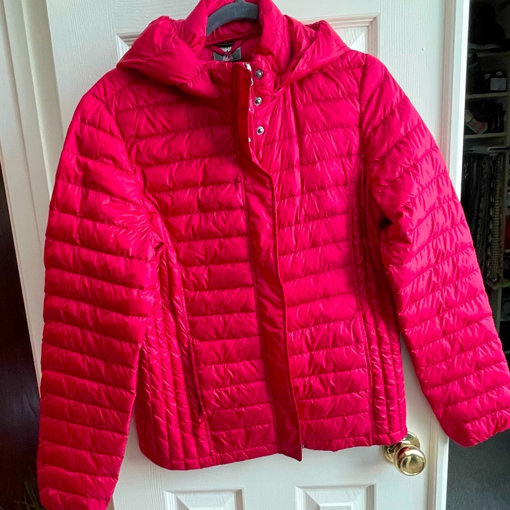 Red 32 Degrees Heat Packable Puffer Jacket